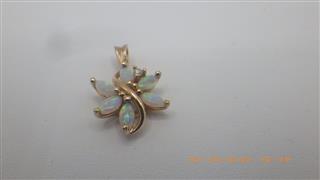 14K Yellow Gold Flower Pendant with White Opals and Diamond 1.7g